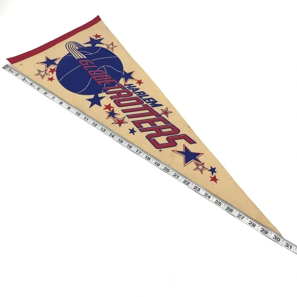 Vintage Harlem Globetrotters Felt Souvenir Travel Pennant Flag